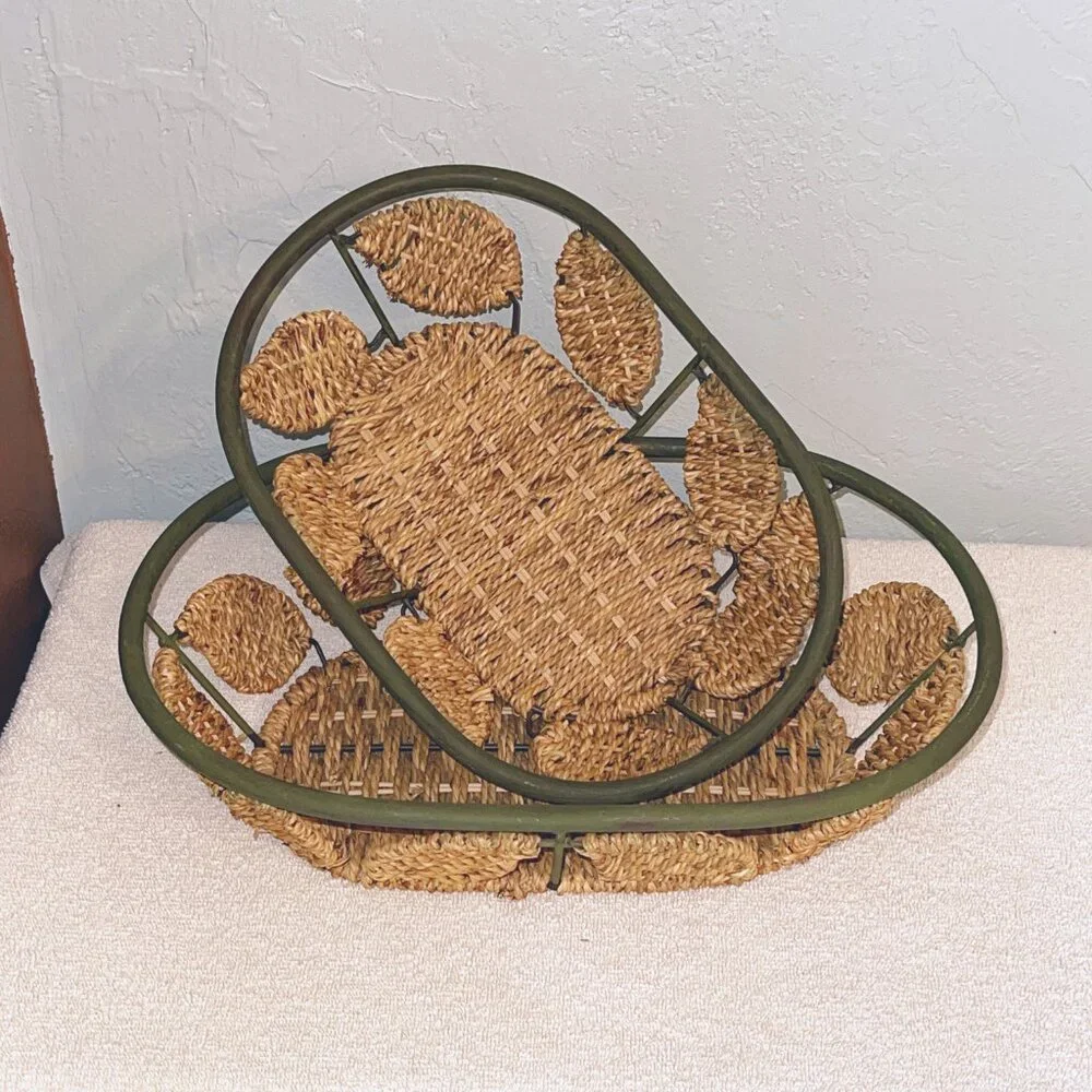 Baskets Set of 2 Metal and Woven Seagrass Leaf Design Oval
